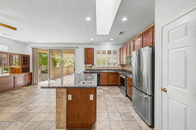 15573 W LAS VERDES Way, Surprise, AZ 85374