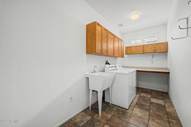 15573 W LAS VERDES Way, Surprise, AZ 85374