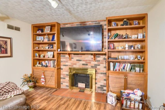 1401 Eldorado Drive, Flint, MI 48504