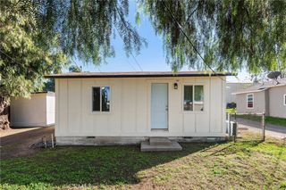 347 N Garfield, Corona, CA 92882