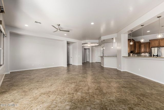 27119 W BURNETT Road, Buckeye, AZ 85396