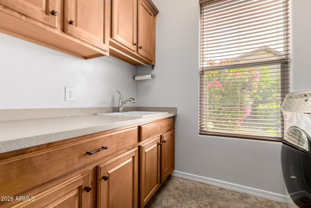 27119 W BURNETT Road, Buckeye, AZ 85396