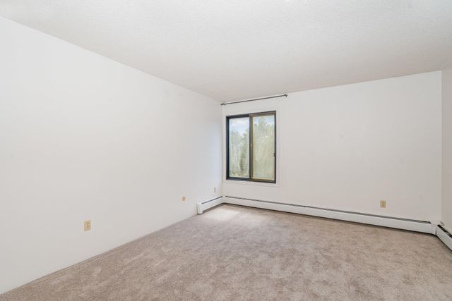 3421 Kent Street 603, Shoreview, MN 55126