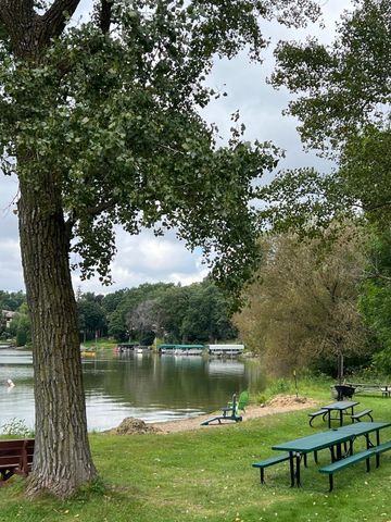 3421 Kent Street 603, Shoreview, MN 55126