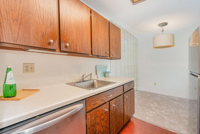 3421 Kent Street 603, Shoreview, MN 55126