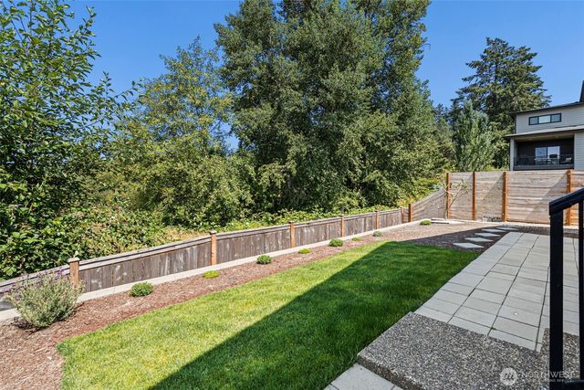 5311 48th Street W, University Place, WA 98467