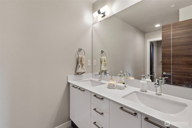5311 48th Street W, University Place, WA 98467
