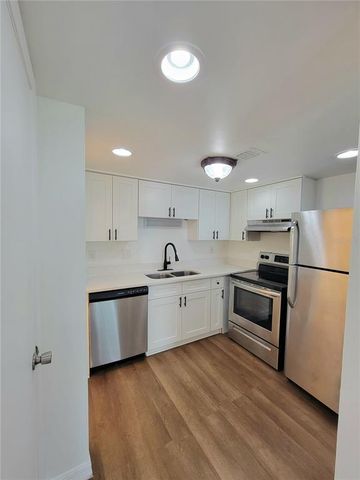 4215 S SEMORAN BOULEVARD 3, Orlando, FL 32822