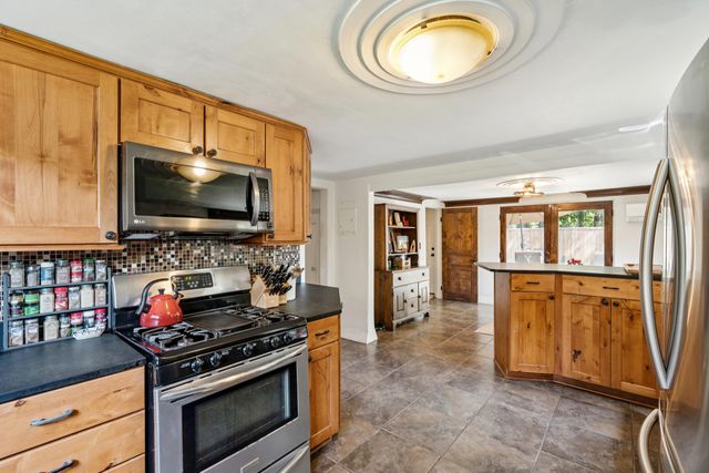 2227 Woodland Shores Road, Charleston, SC 29412