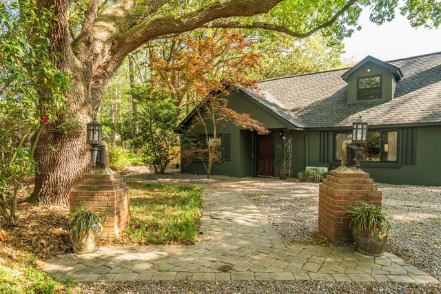 2227 Woodland Shores Road, Charleston, SC 29412