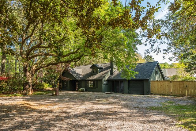 2227 Woodland Shores Road, Charleston, SC 29412