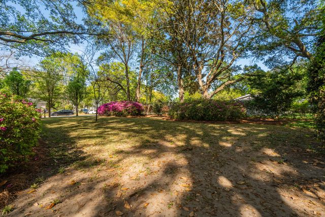 2227 Woodland Shores Road, Charleston, SC 29412