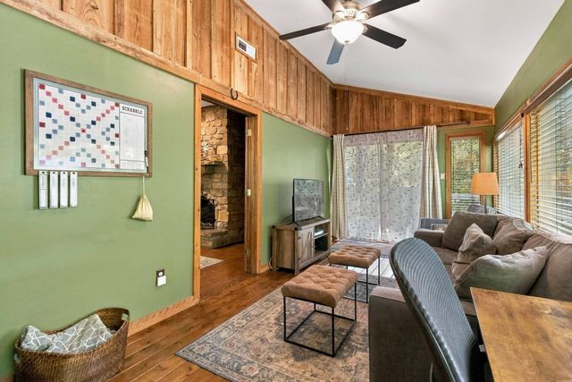 239 Enchanted Forest Way, Burnside, KY 42519