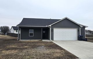 336 Deer Run Ave, El Dorado, KS 67042