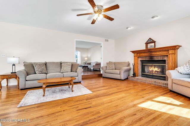 250 Bent Hook Road, Toms River, NJ 08755