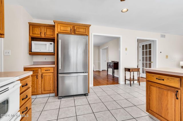 250 Bent Hook Road, Toms River, NJ 08755
