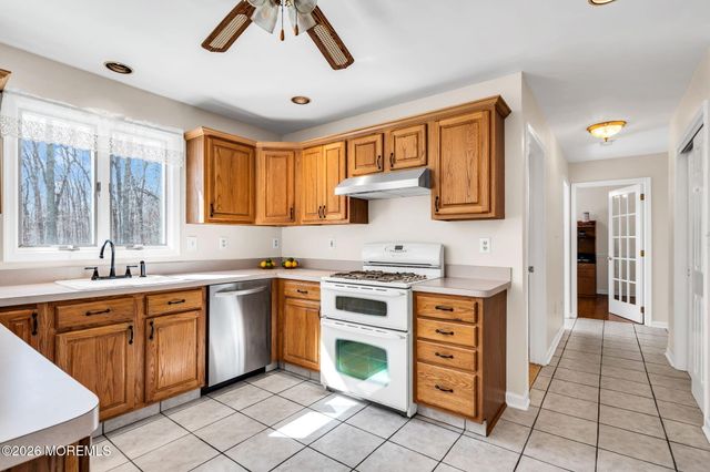 250 Bent Hook Road, Toms River, NJ 08755
