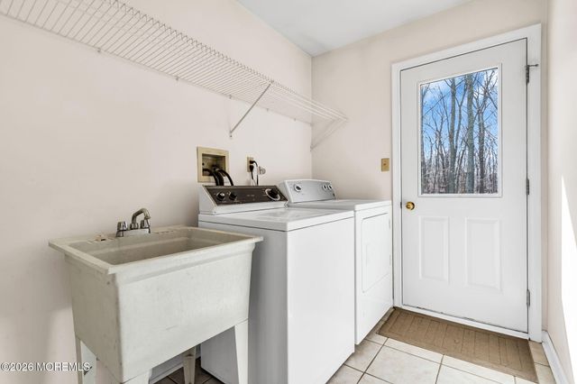 250 Bent Hook Road, Toms River, NJ 08755