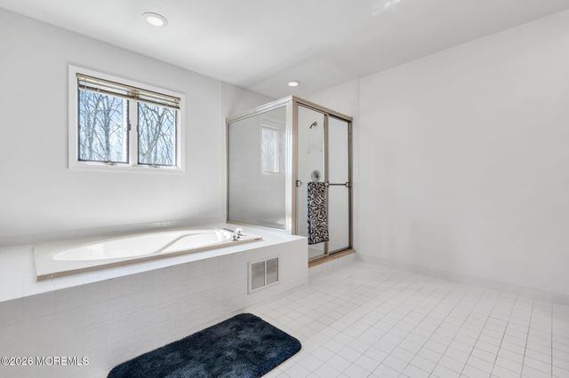 250 Bent Hook Road, Toms River, NJ 08755