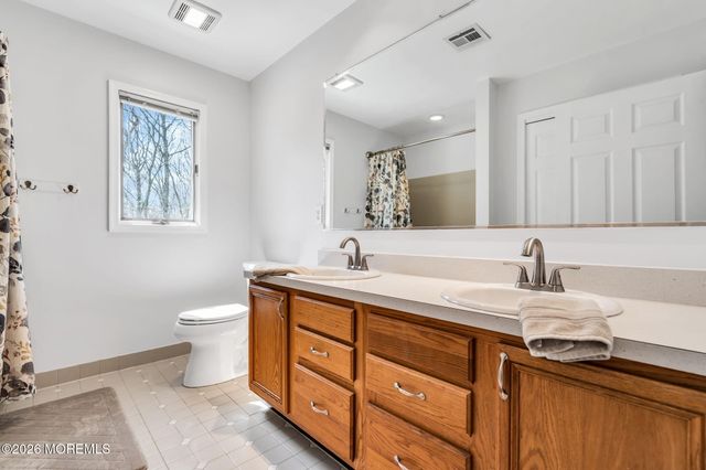 250 Bent Hook Road, Toms River, NJ 08755