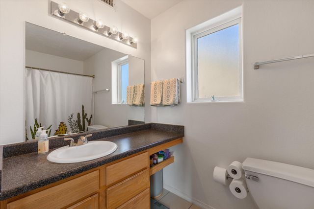 10924 Bandelier Drive NW, Albuquerque, NM 87114