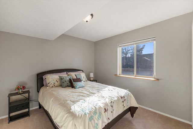 10924 Bandelier Drive NW, Albuquerque, NM 87114