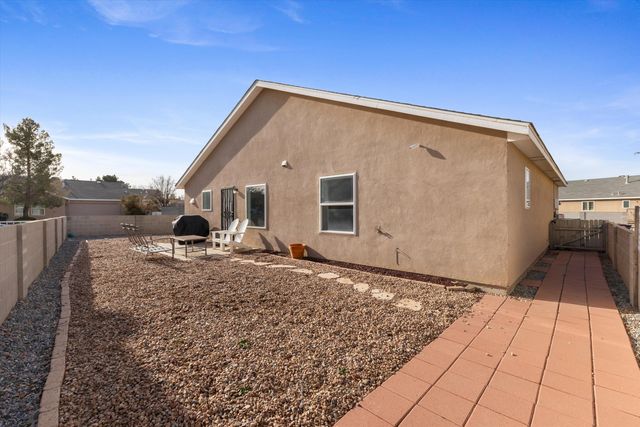 10924 Bandelier Drive NW, Albuquerque, NM 87114