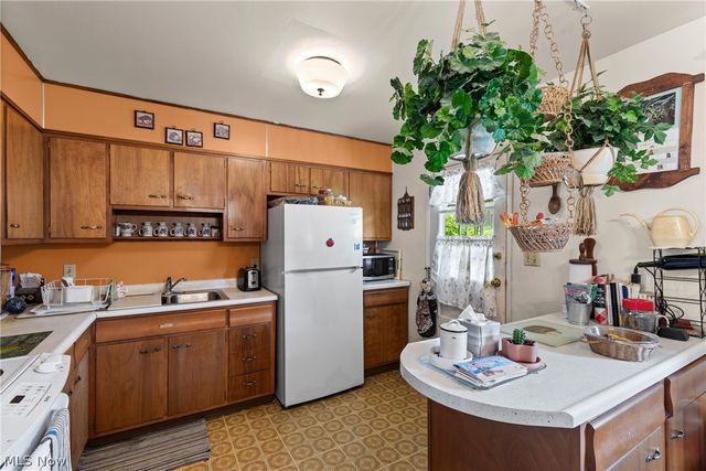 103 Orchard Drive, St Clairsville, OH 43950