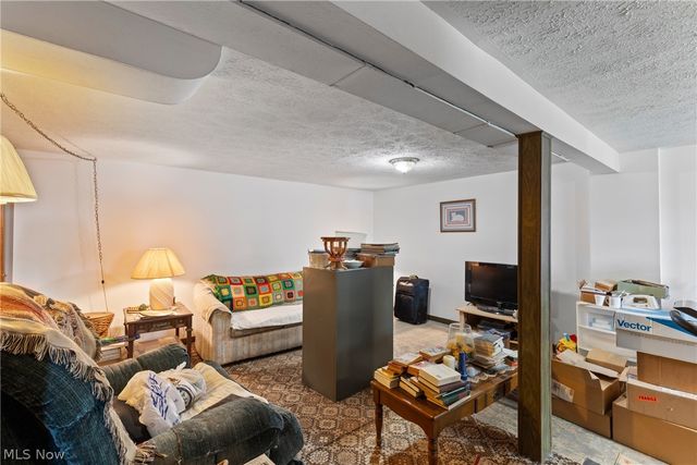 103 Orchard Drive, St Clairsville, OH 43950