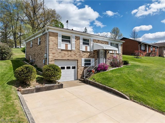 103 Orchard Drive, St Clairsville, OH 43950