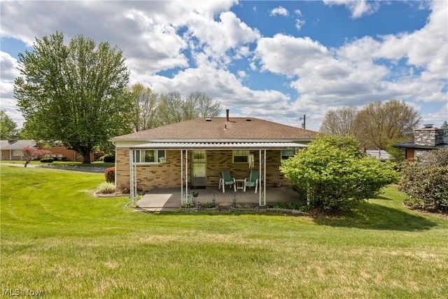 103 Orchard Drive, St Clairsville, OH 43950