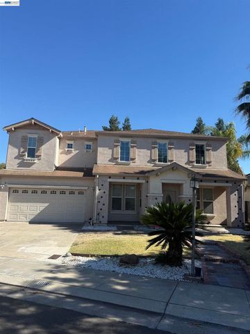 1016 Cypress Run Dr, Stockton, CA 95209