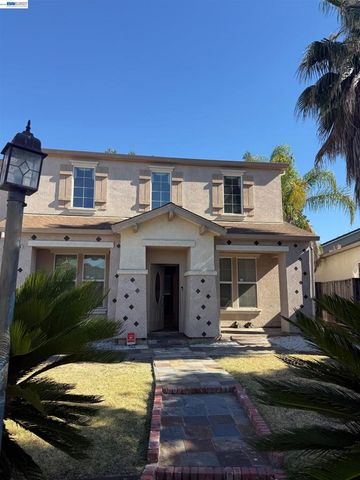 1016 Cypress Run Dr, Stockton, CA 95209