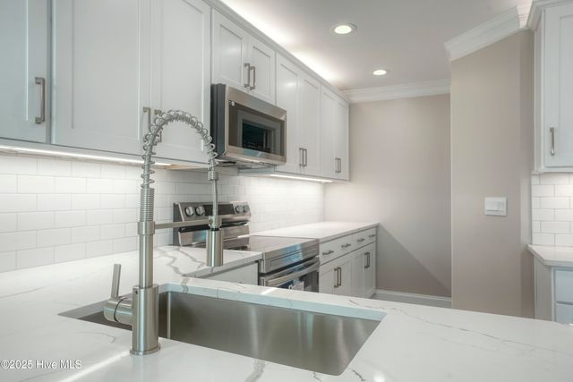 887 New River Inlet Road 1, North Topsail Beach, NC 28460