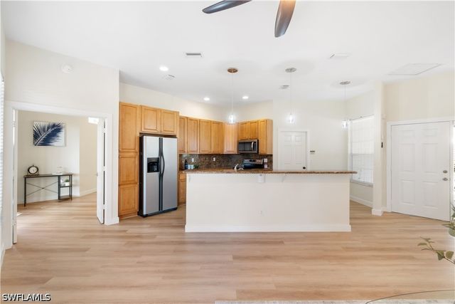 2662 Aft AVE, Naples, FL 34109