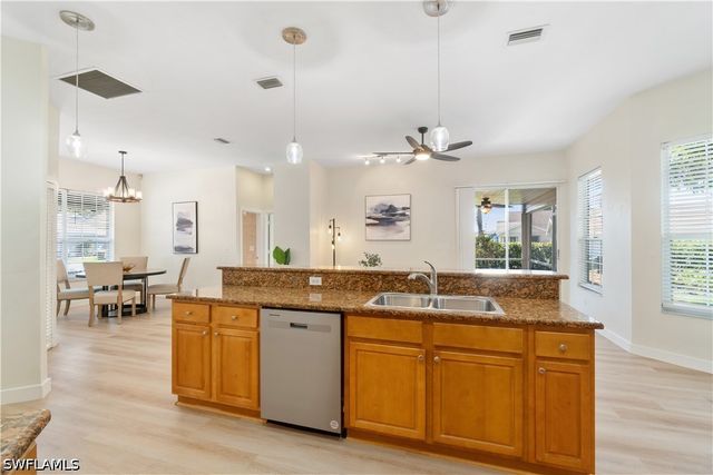2662 Aft AVE, Naples, FL 34109