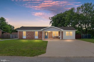 609 EDWARDS DR, Fredericksburg, VA 22405