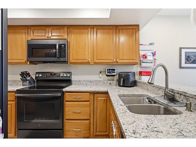 4120 S Evanston Cir D, Aurora, CO 80014