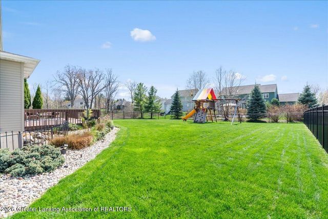 6044 Marietta Way, East Lansing, MI 48823