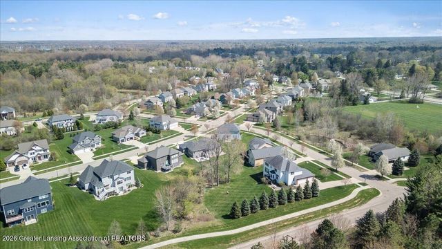 6044 Marietta Way, East Lansing, MI 48823