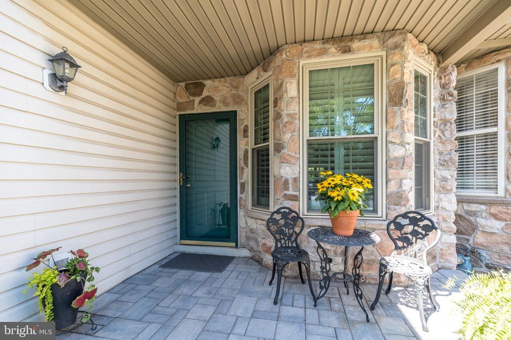 3875 NANLYN FARM CIR, DOYLESTOWN, PA 18902 — photo 3