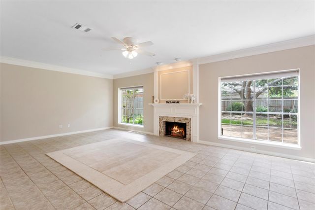 4107 Pebble Beach Drive, League City, TX 77573