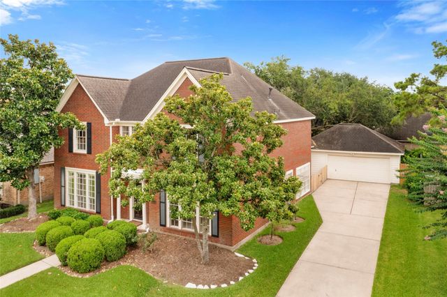4107 Pebble Beach Drive, League City, TX 77573