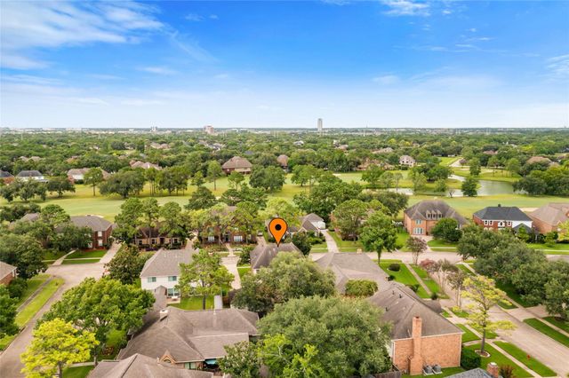 4107 Pebble Beach Drive, League City, TX 77573