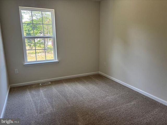 60 ROBERT DR, Runnemede, NJ 08078