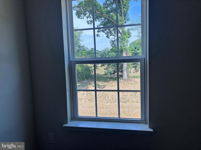 60 ROBERT DR, Runnemede, NJ 08078