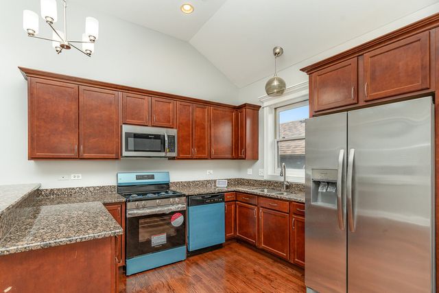 641 E 50TH Street 3, Chicago, IL 60615