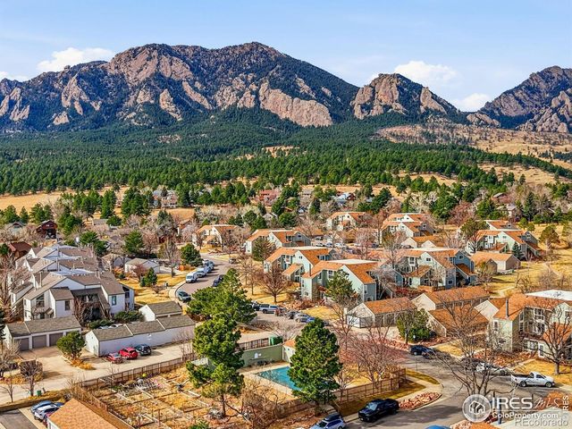 3480 Cripple Creek Square, Boulder, CO 80305