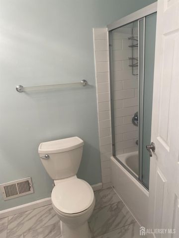 264 Palombi Court, East Brunswick, NJ 08816