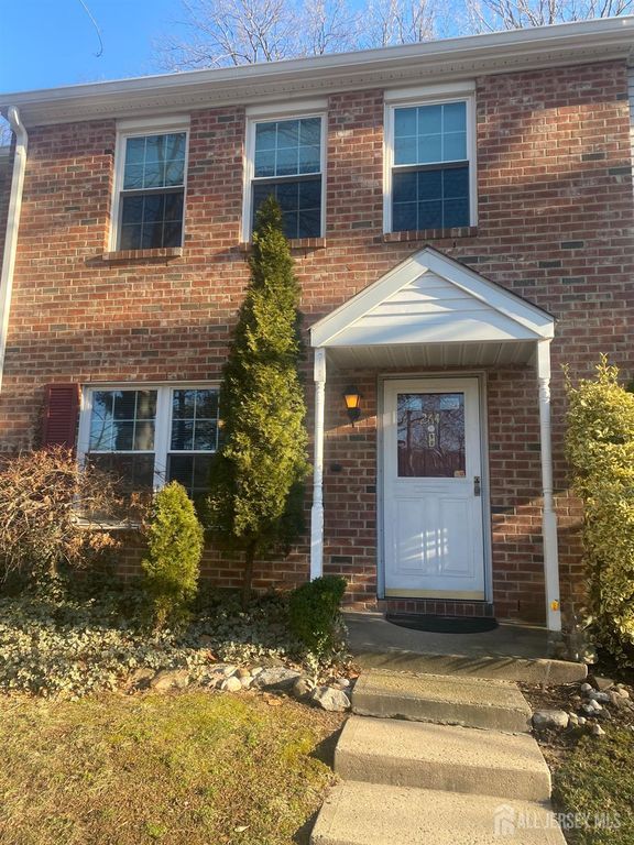 264 Palombi Court, East Brunswick, NJ 08816